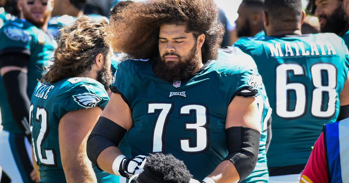 In joining Eagles starting lineup on offensive line, Jamon Brown