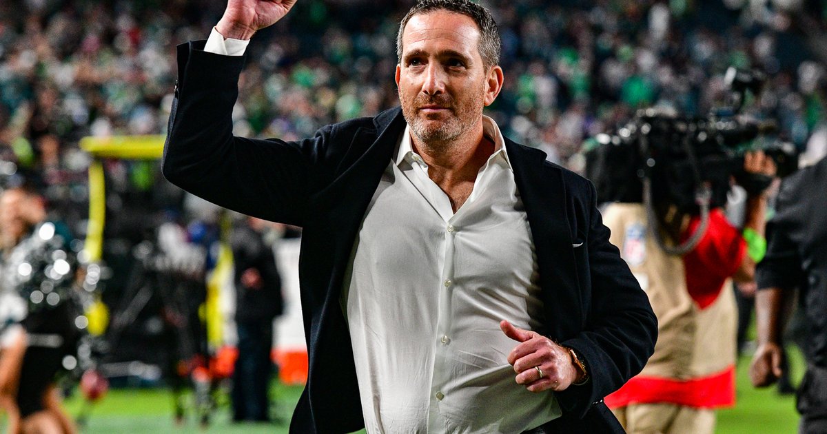 Eagles NFL Draft rumors: Howie Roseman is looking to trade up - Vimarsana News