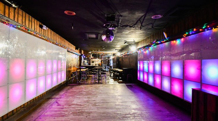 Dolphin Tavern