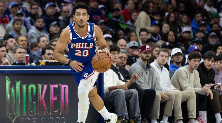 Jared-McCain6-Sixers-staff_111125