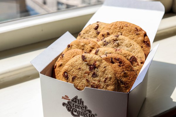 Famous 4th Street Cookies
