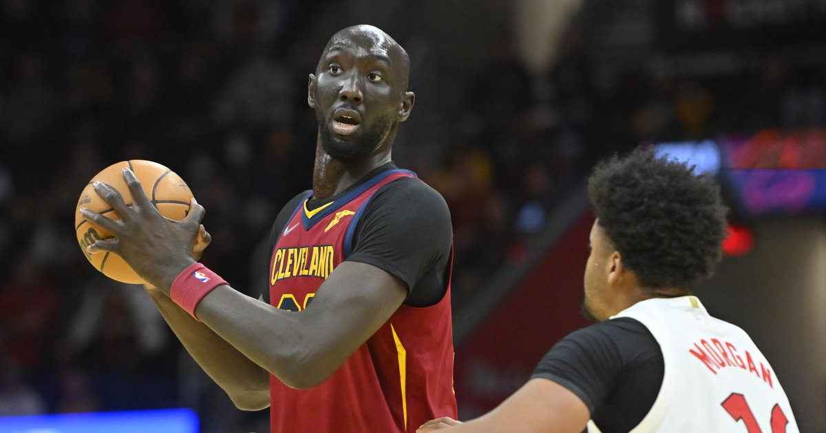 Source: Sixers sign Tacko Fall, Jameer Nelson Jr. and Saint Thomas to Exhibit 10 contracts