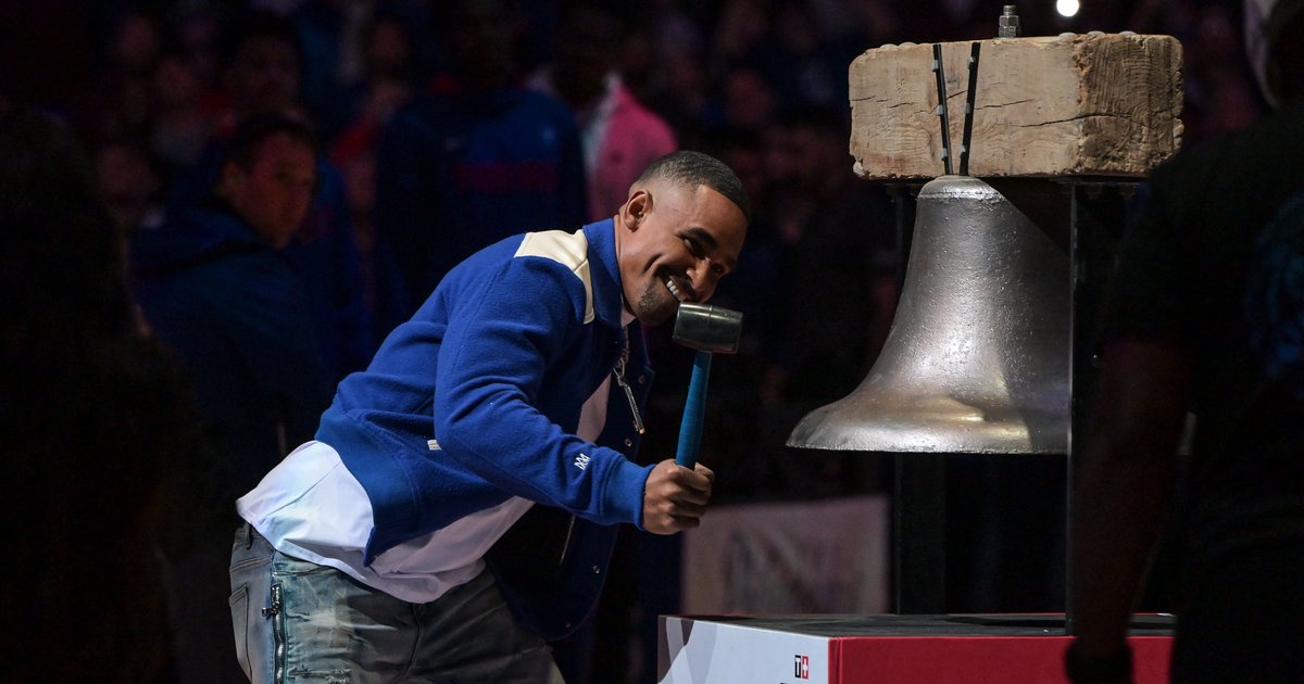 Bell Staples Sixers scaling back pregame bell-ringer ceremony to 13 games per season ...