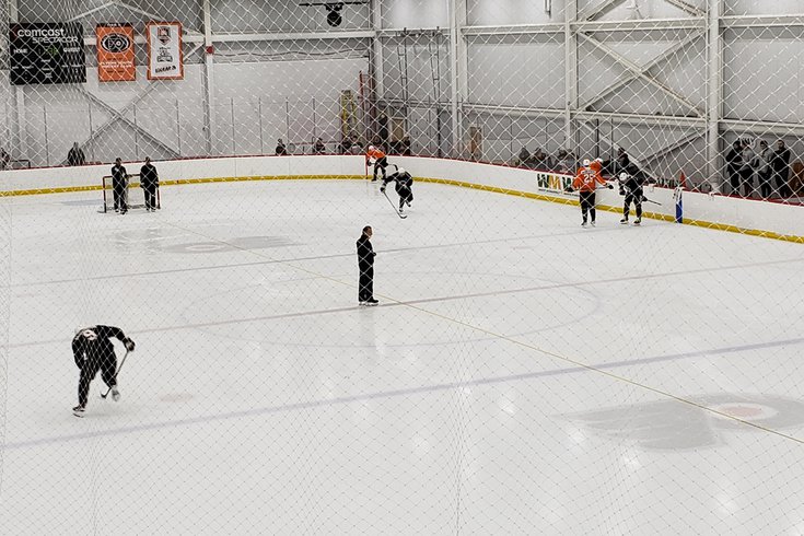 Flyers-Training-Cmp-Skating-Laps-2022.jpg