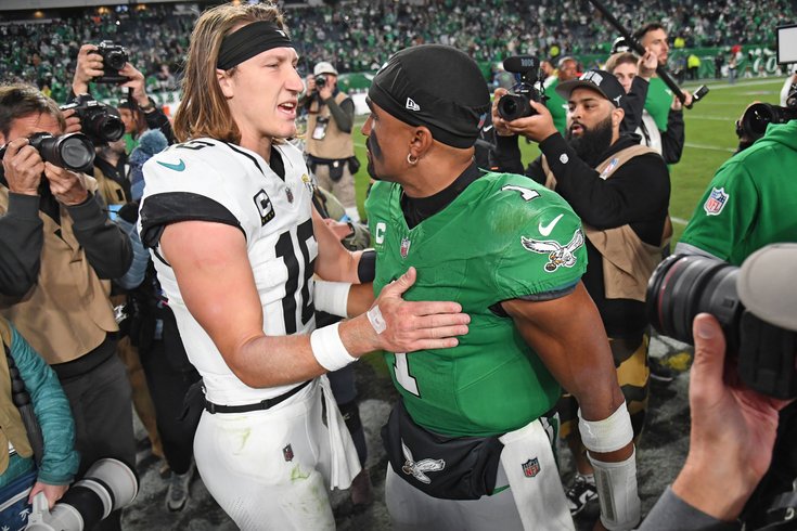2024-11-04T011143Z_55065473_MT1USATODAY24669345_RTRMADP_3_NFL-JACKSONVILLE-JAGUARS-AT-PHILADELPHIA-EAGLES.JPG
