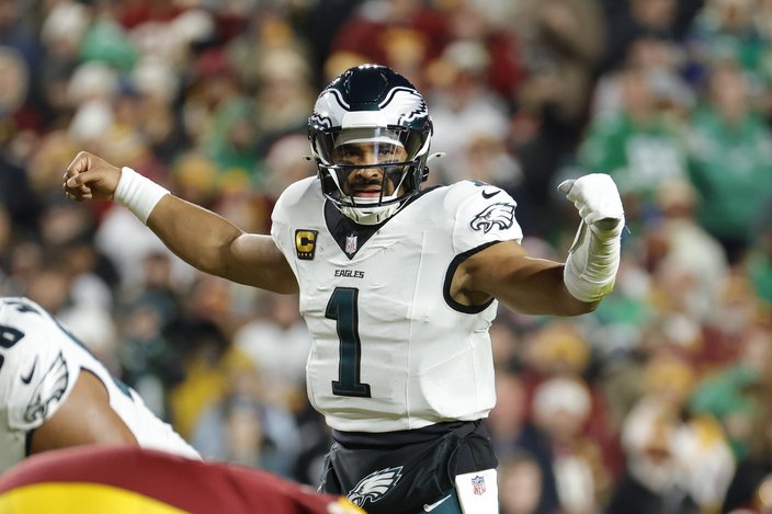 Jalen-Hurts-Eagles-Commanders-2025-NFL.JPG