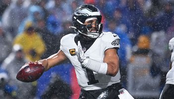 Jalen-Hurts-Eagles-Bills-2025.JPG