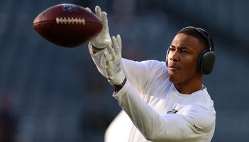 2026-01-11T204108Z_327764273_MT1USATODAY27984970_RTRMADP_3_NFL-NFC-WILD-CARD-ROUND-SAN-FRANCISCO-49ERS-AT-PHILADELPHIA-EAGLES.JPG