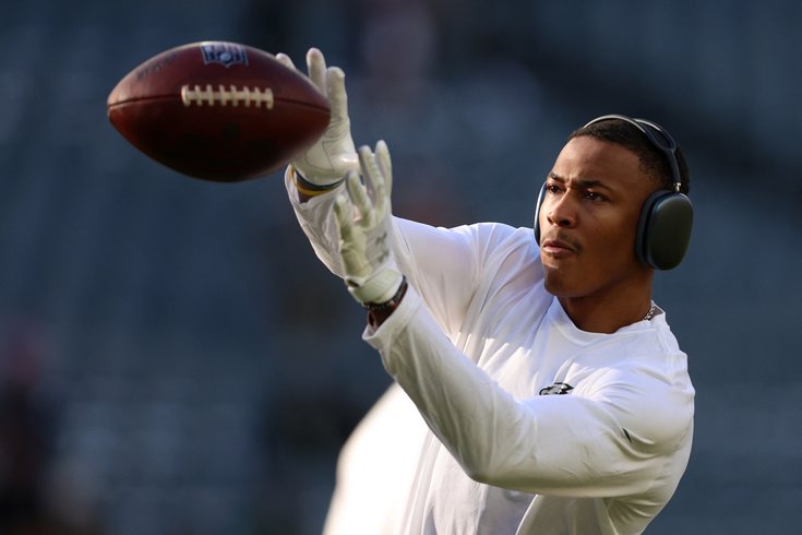 2026-01-11T204108Z_327764273_MT1USATODAY27984970_RTRMADP_3_NFL-NFC-WILD-CARD-ROUND-SAN-FRANCISCO-49ERS-AT-PHILADELPHIA-EAGLES.JPG