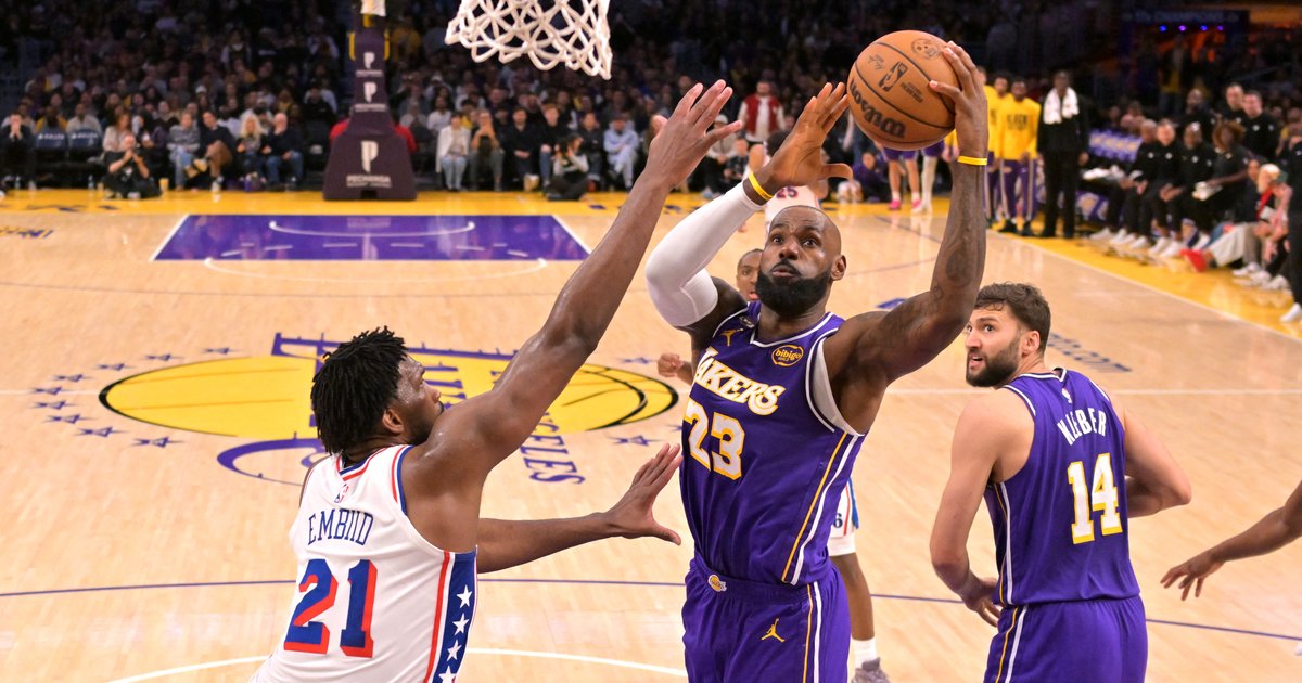Report : It decision time for LeBron James , with Sixers and at least four other teams in the mix