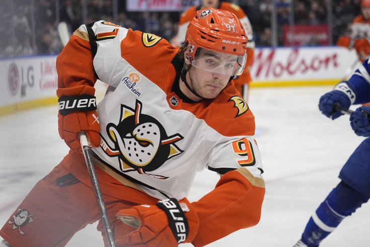 Leo-Carlsson-Ducks-2026-NHL.jpg