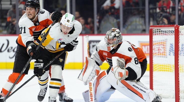 Tyson-Foerster-Dan-Vladar-Flyers-Penguins-Playoffs-2026-NHL.JPG