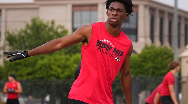 2026-05-05T021505Z_1267203213_MT1USATODAY28881047_RTRMADP_3_BROPHY-COLLEGE-PREP-BRONCOS-RECEIVER-DONOVAN-MCNABB-JR-WORKS.JPG