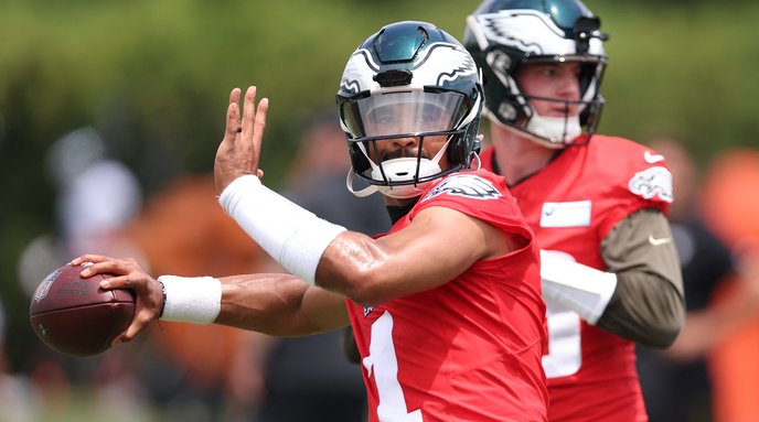 072726JalenHurts