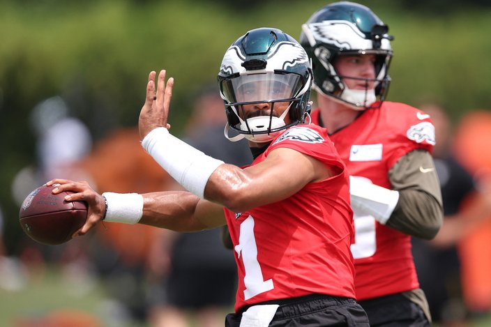 072726JalenHurts