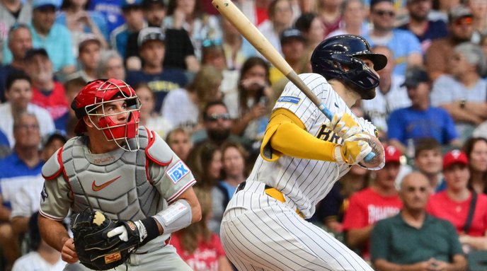 2026-06-14T005203Z_430305486_MT1USATODAY29193204_RTRMADP_3_MLB-PHILADELPHIA-PHILLIES-AT-MILWAUKEE-BREWERS.JPG