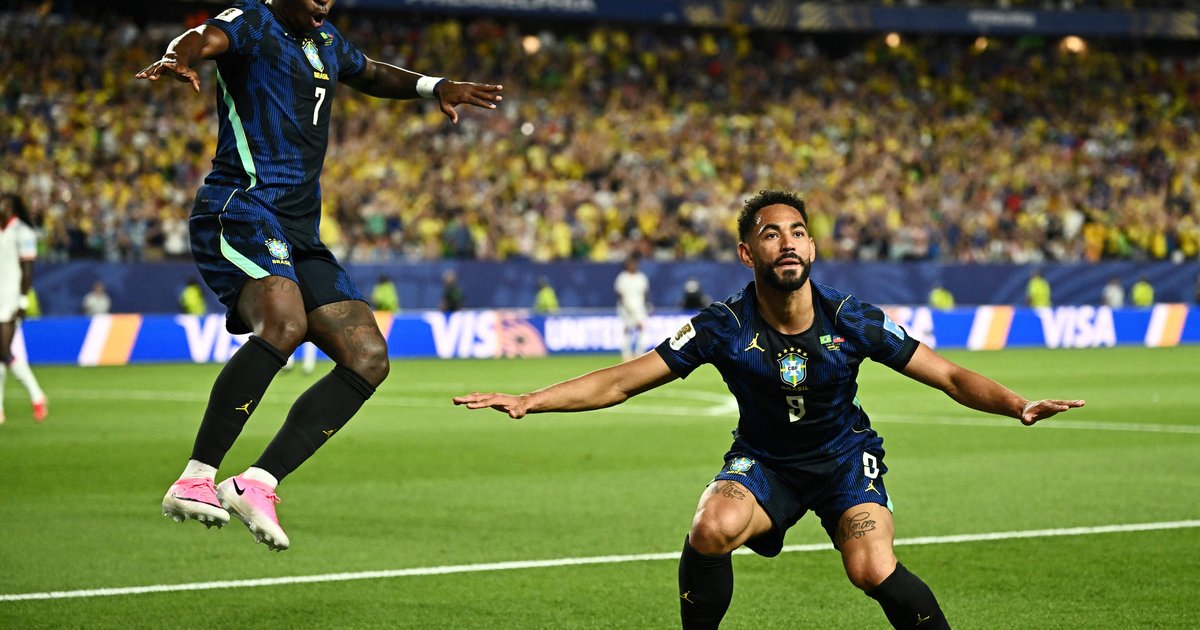 Brazil overwhelms Haiti in Philly's second World Cup match