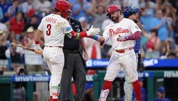 Bryce-Harper-Kyle-Schwarber-Phillies-Mets-6.20.26-MLB.JPG