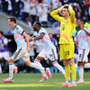 2026-07-07T013053Z_1430923989_UP1EM7703W14Q_RTRMADP_3_SOCCER-WORLDCUP-USA-BEL.JPG