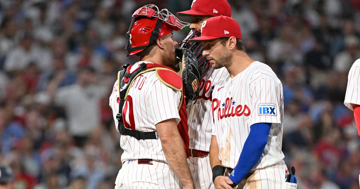 Phillies finally bust from slump, but only after dropping first two games vs. Yankees