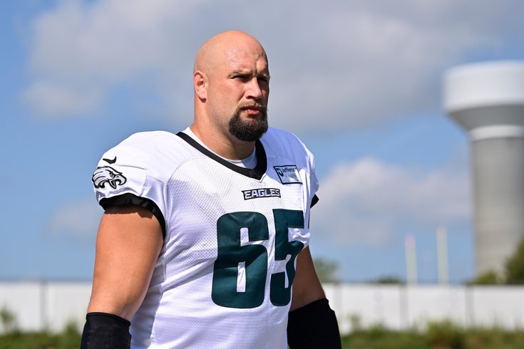 Lane-Johnson-Joint-Practices-2026.JPG