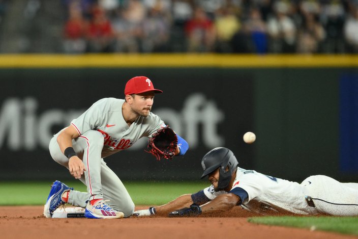 Trea-Turner-Fielding-Phillies-Mariners-8.25.26-MLB.JPG