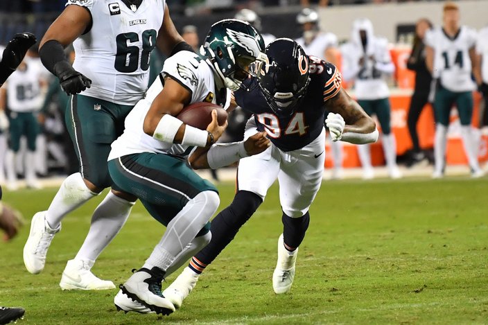 Jalen Hurts vs. Bears