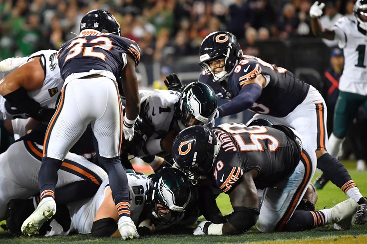 2026-09-29T020156Z_80215571_MT1USATODAY29946957_RTRMADP_3_NFL-PHILADELPHIA-EAGLES-AT-CHICAGO-BEARS.JPG