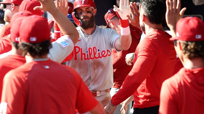 Bryce-Harper-Phillies-Braves-win_093026