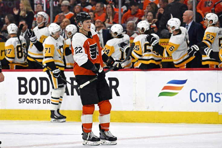Christian-Dvorak-Flyers-Penguins-Opener-NHL-2026.JPG