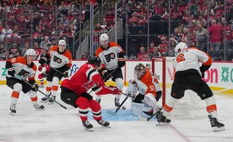 Flyers-Devils-10.1.26-NHL.JPG