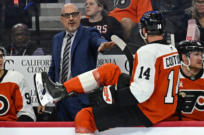 Sean-Couturier-Flyers-Rick-Tocchet-2026.JPG