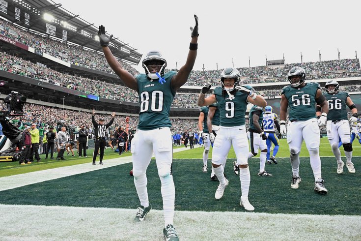 Eagles-Darius-Cooper-Rams_100426