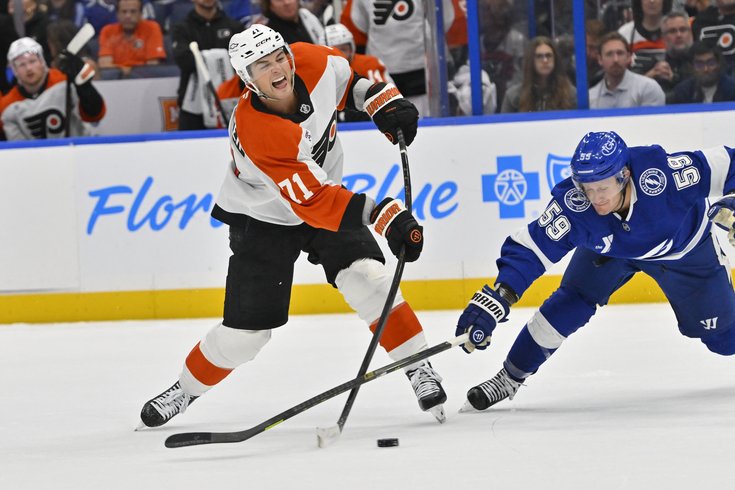 Tyson-Foerster-Shot-Flyers-Lightning-10.5.26-NHL.JPG