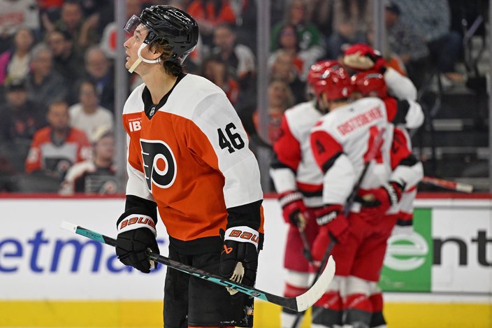 2026-10-12T005945Z_1893033491_MT1USATODAY30062395_RTRMADP_3_NHL-CAROLINA-HURRICANES-AT-PHILADELPHIA-FLYERS (1).JPG