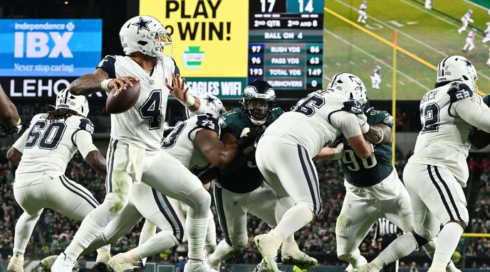 102726DakPrescott4