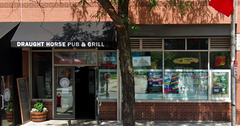 Draught Horse Pub & Grill auctioning beer signs, tap handles and other decor as it closes - Vimarsana News