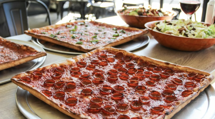 Vinces Pizza Fishtown