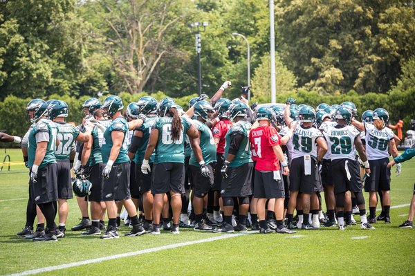 072817EaglesTrainingCamp