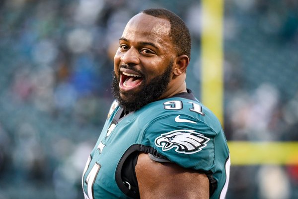 Eagles' Fletcher Cox has some advice for teammates who don't have a gym at  their house