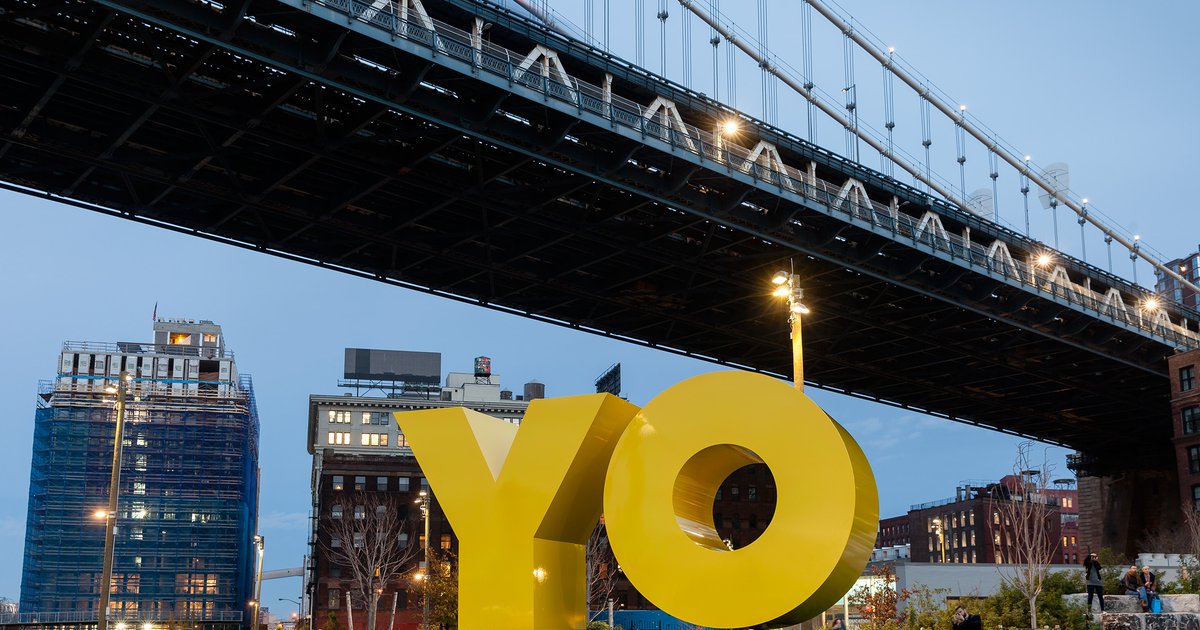 Giant sculpture that says “YO” and “OY” is to be installed in Independence Mall