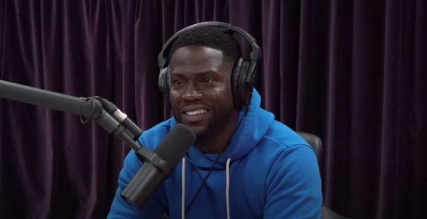 Kevin Hart joins Rams practice  Kevin Hart crashed Rams practice