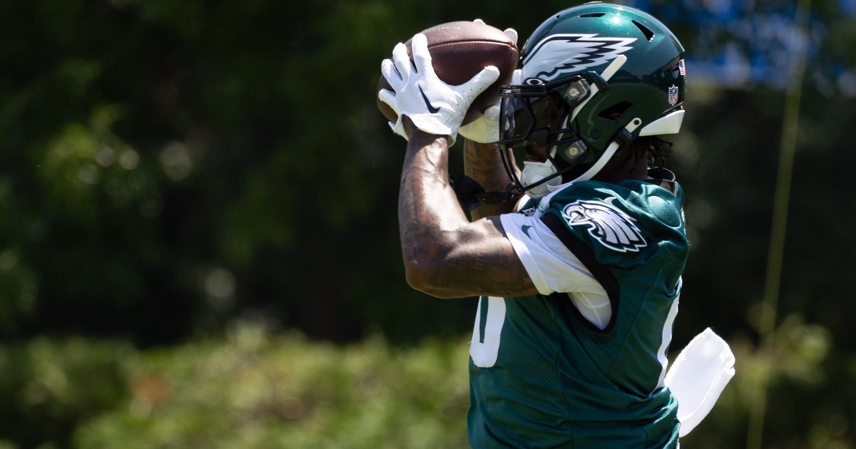 D'Andre Swift looks to be a big factor in the Eagles' passing game