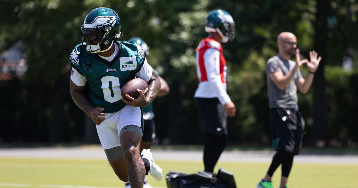 Eagles training camp gives glimpse into running back placement this season  - CBS Philadelphia