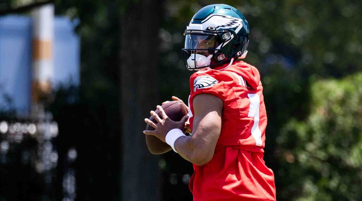 060123EaglesClaggett-Jalen-Hurts-5