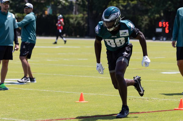 Stock up, stock down after the first week of 2023 Eagles training camp