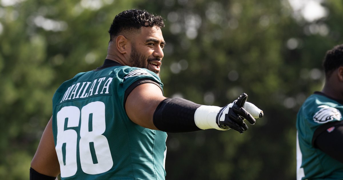 Eagles 2023 training camp practice notes, Day 11: Jordan Mailata has his  hands full with Myles Garrett