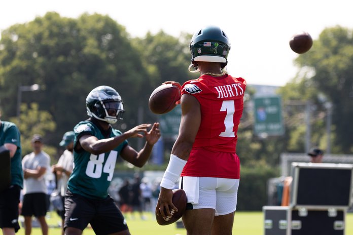 Eagles' Jalen Hurts spreads 'love and positivity' at football camp