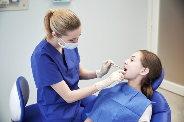 Dentists WHO COVID-19