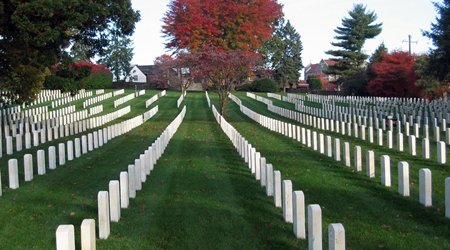 Philadelphia National Cemetery